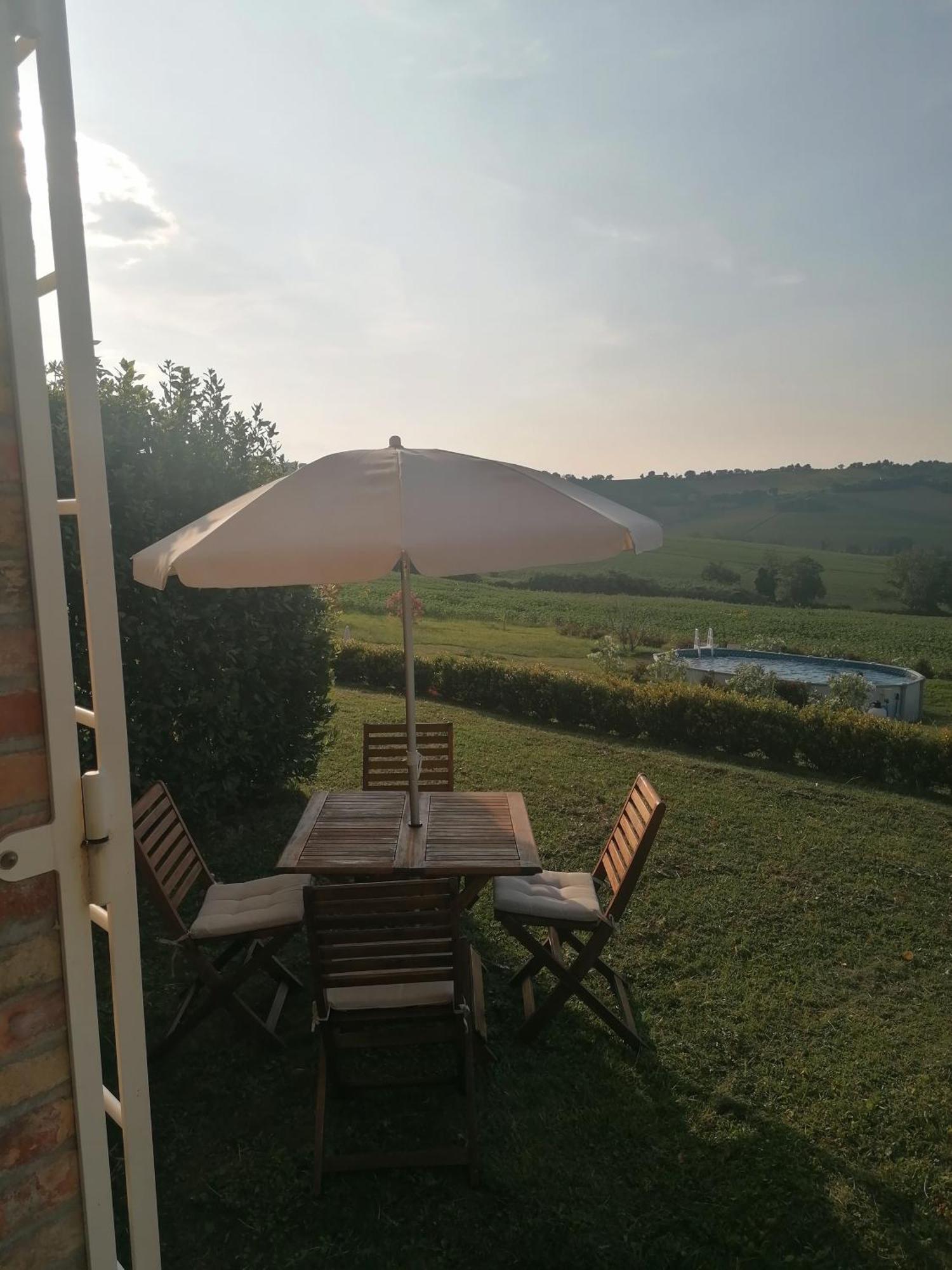 Il Giardino Nella Valle Belvedere Ostrense Exterior photo